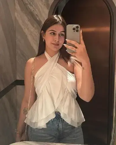 Call Girl Himayatnagar